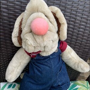 18” The Heritage Collection Wrinkles Plush Dog